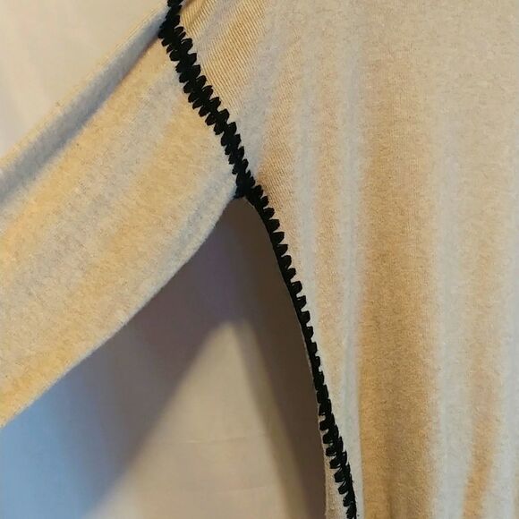 Francescas Alya Sweater. Cream with Black trim. Size Large. Good condition. - Picture 2 of 9